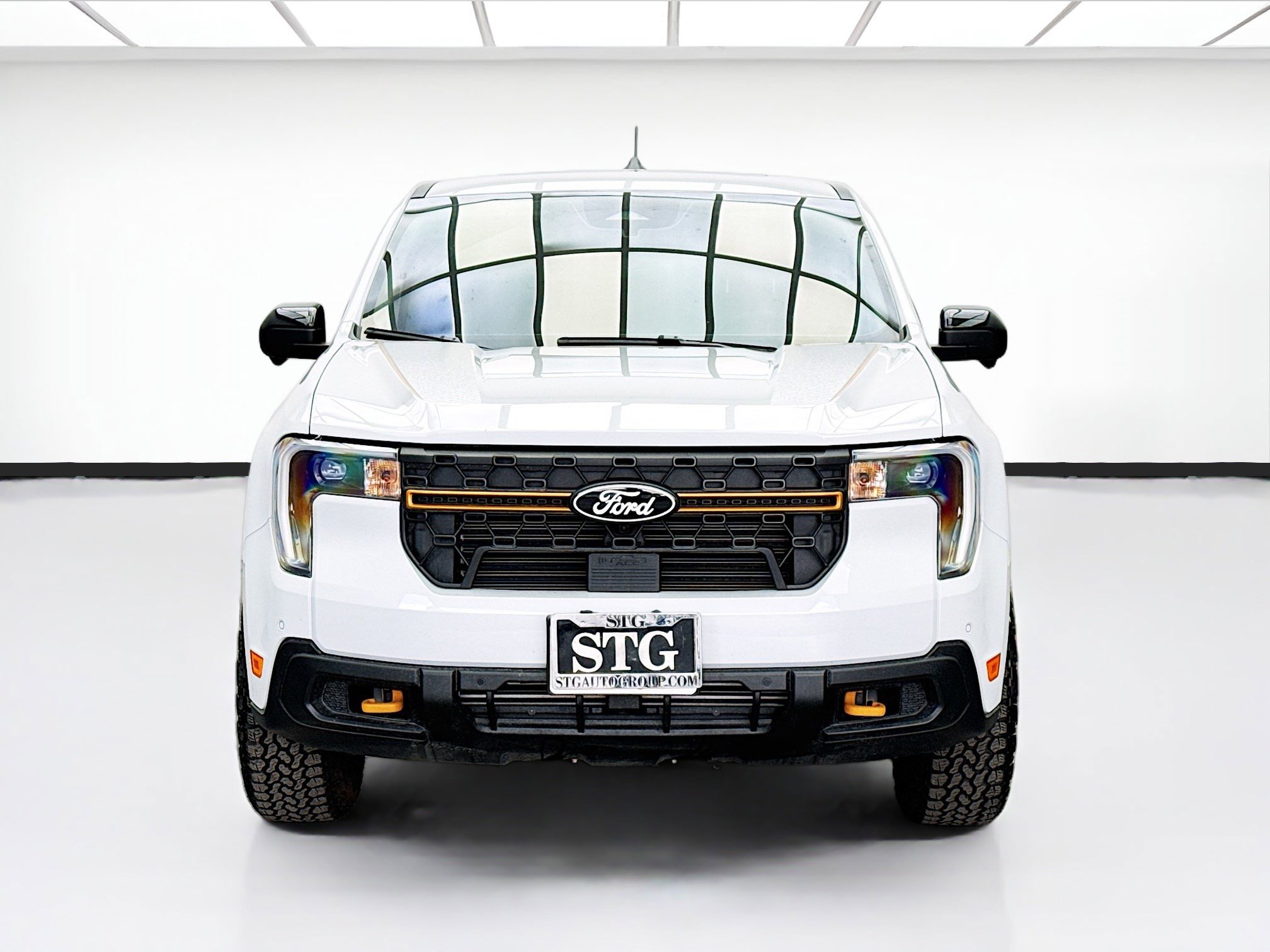 Used 2025 Ford Maverick Tremor image 2