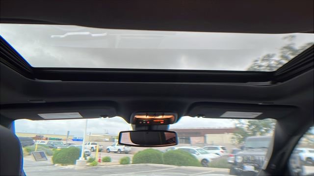 Used 2023 GMC Canyon AT4 w/ AT4 Premium Package image 21