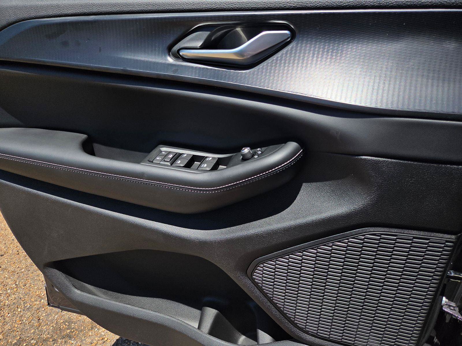 New 2026 Jeep Grand Cherokee Laredo X RWD image 14