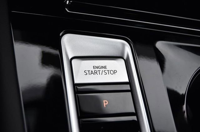 New 2026 Volkswagen Atlas Cross Sport SEL Premium R-Line image 17