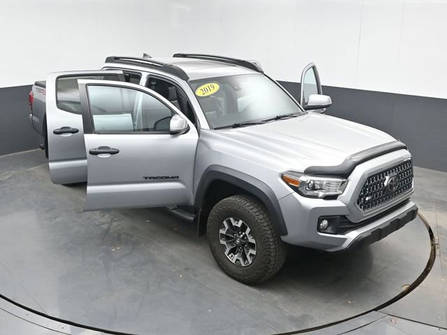 Used 2019 Toyota Tacoma TRD Off-Road AWD/4WD image 50