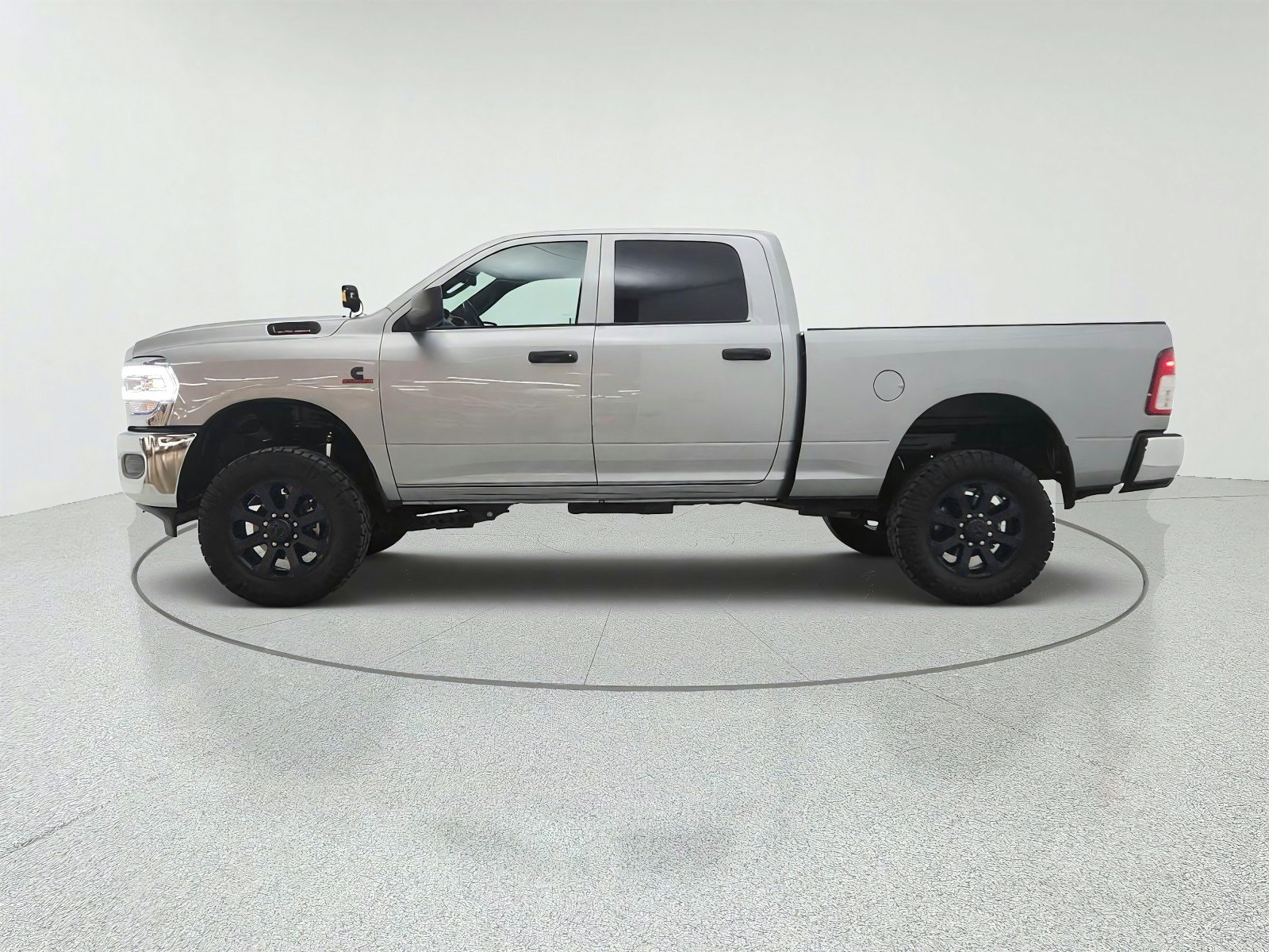 Used 2022 RAM 2500 Tradesman AWD/4WD image 8