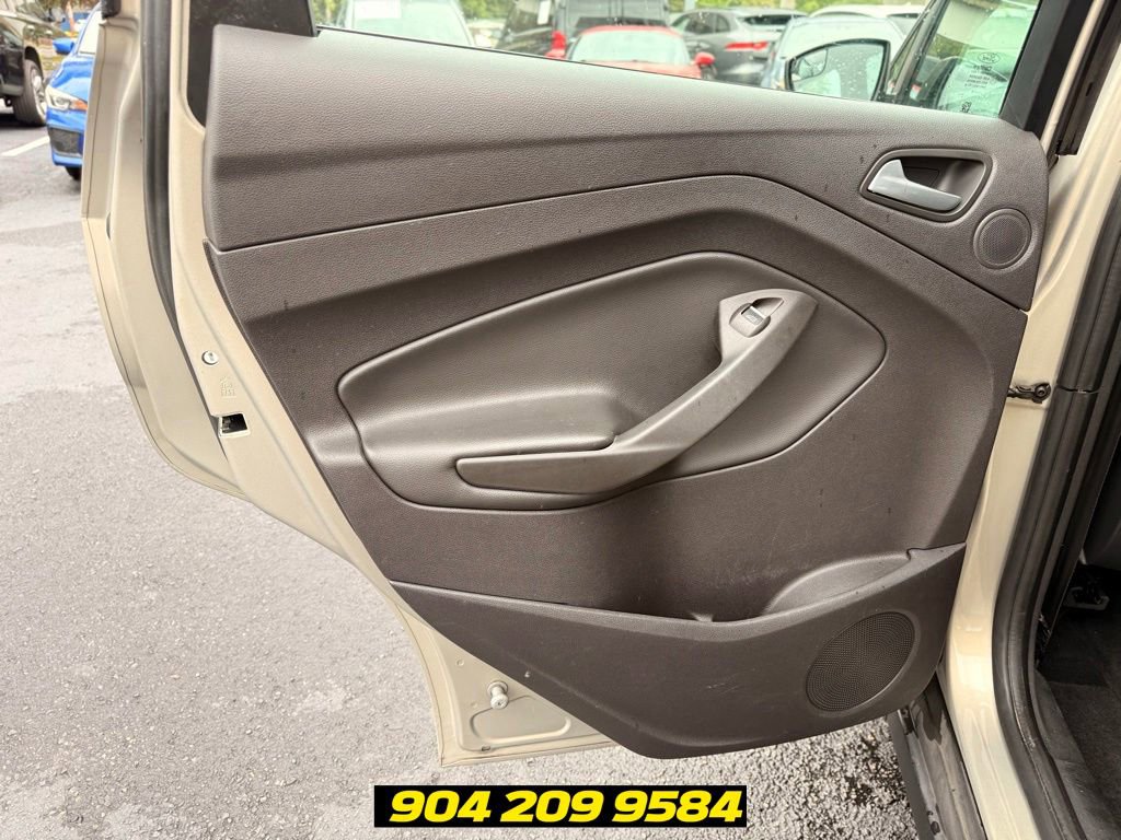 Used 2015 Ford C-MAX SEL w/ Equipment Group 303A FWD image 23
