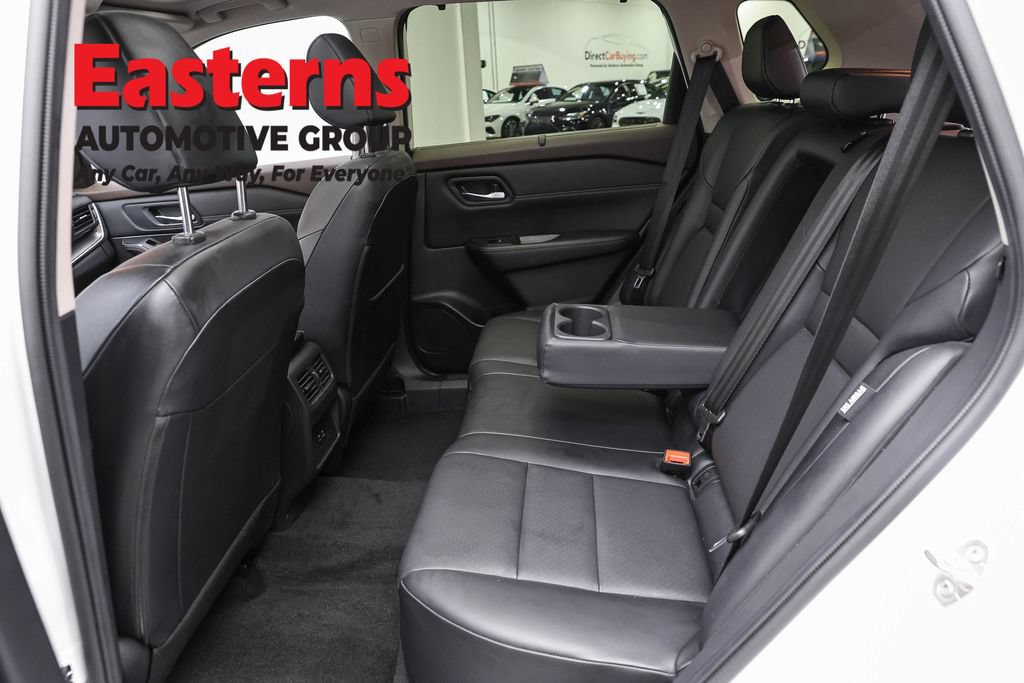 Used 2023 Nissan Rogue SV w/ SV Premium B Package AWD/4WD image 23
