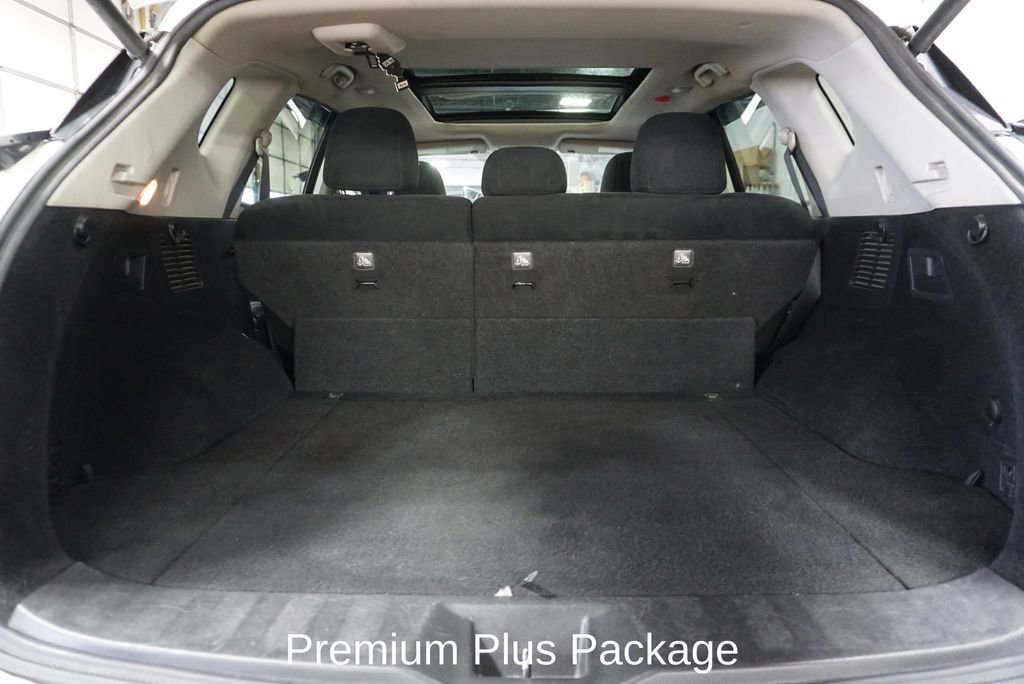 Used 2017 Nissan Murano SV image 5