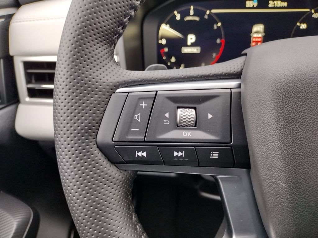 New 2026 Mitsubishi Outlander SE image 27