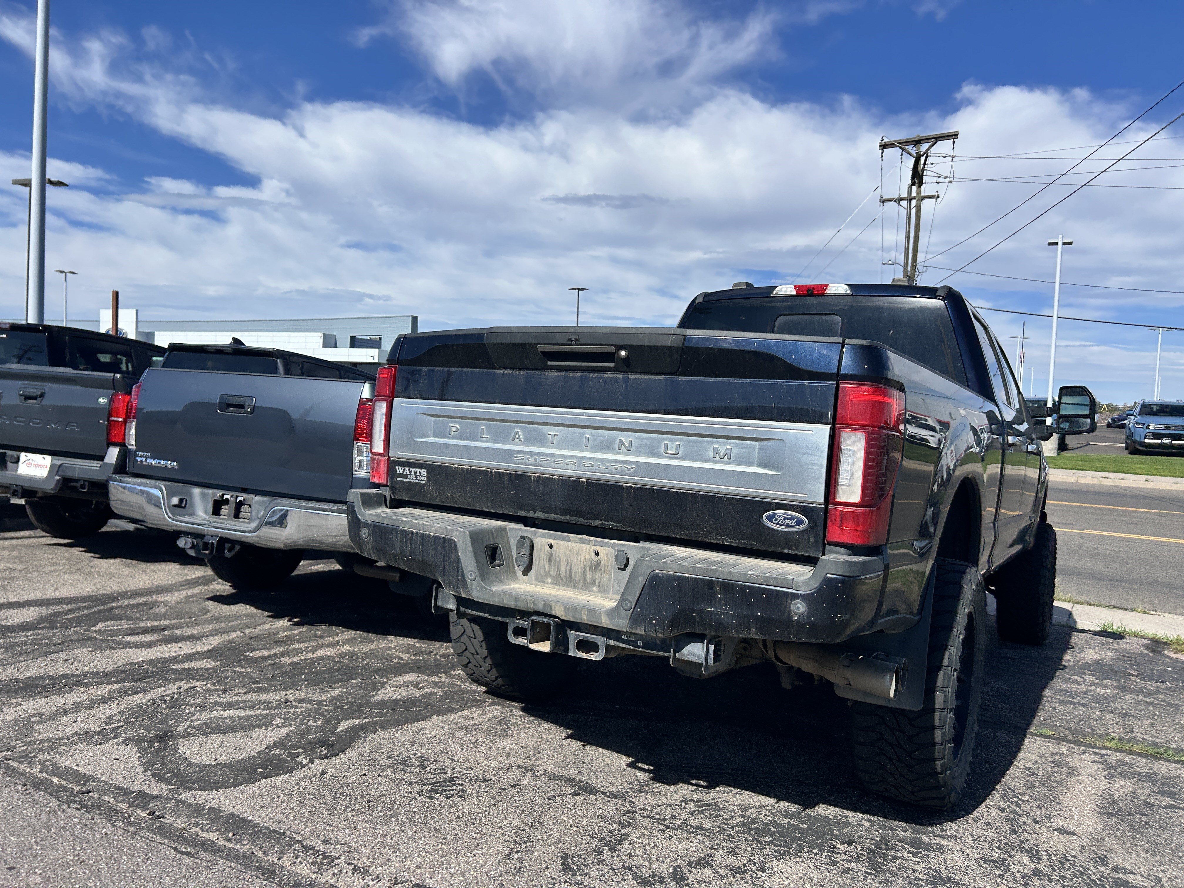 Used 2022 Ford F350 Platinum AWD/4WD image 4