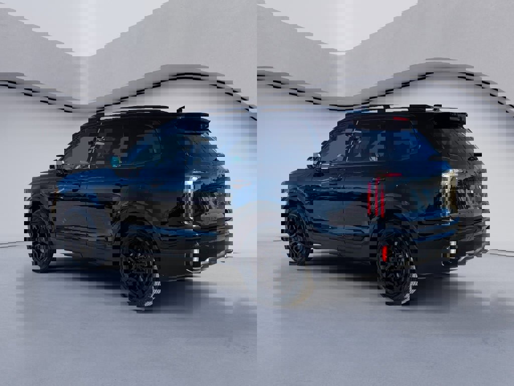 Used 2025 Kia Telluride SX Prestige X-Line image 3