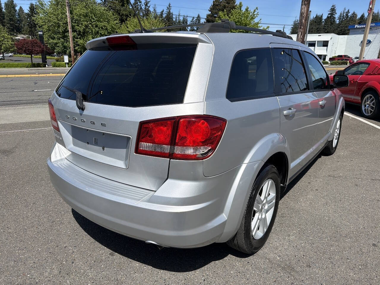 Used 2012 Dodge Journey FWD image 7