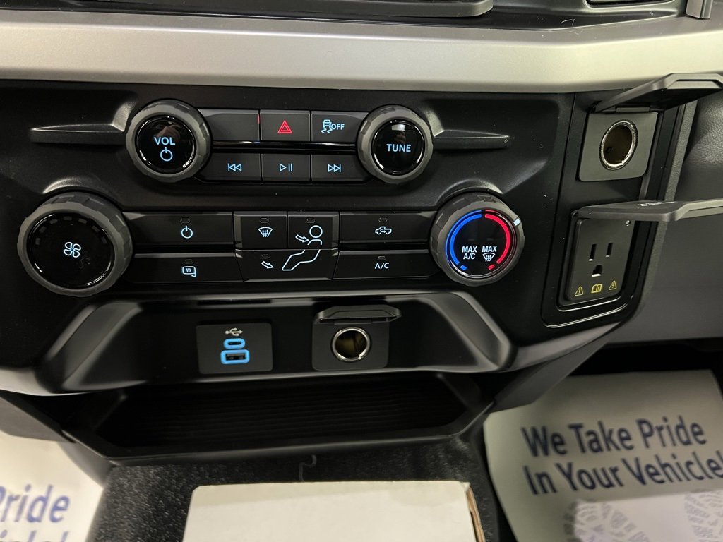 New 2025 Ford F550 XL w/ XL Chrome Package image 13