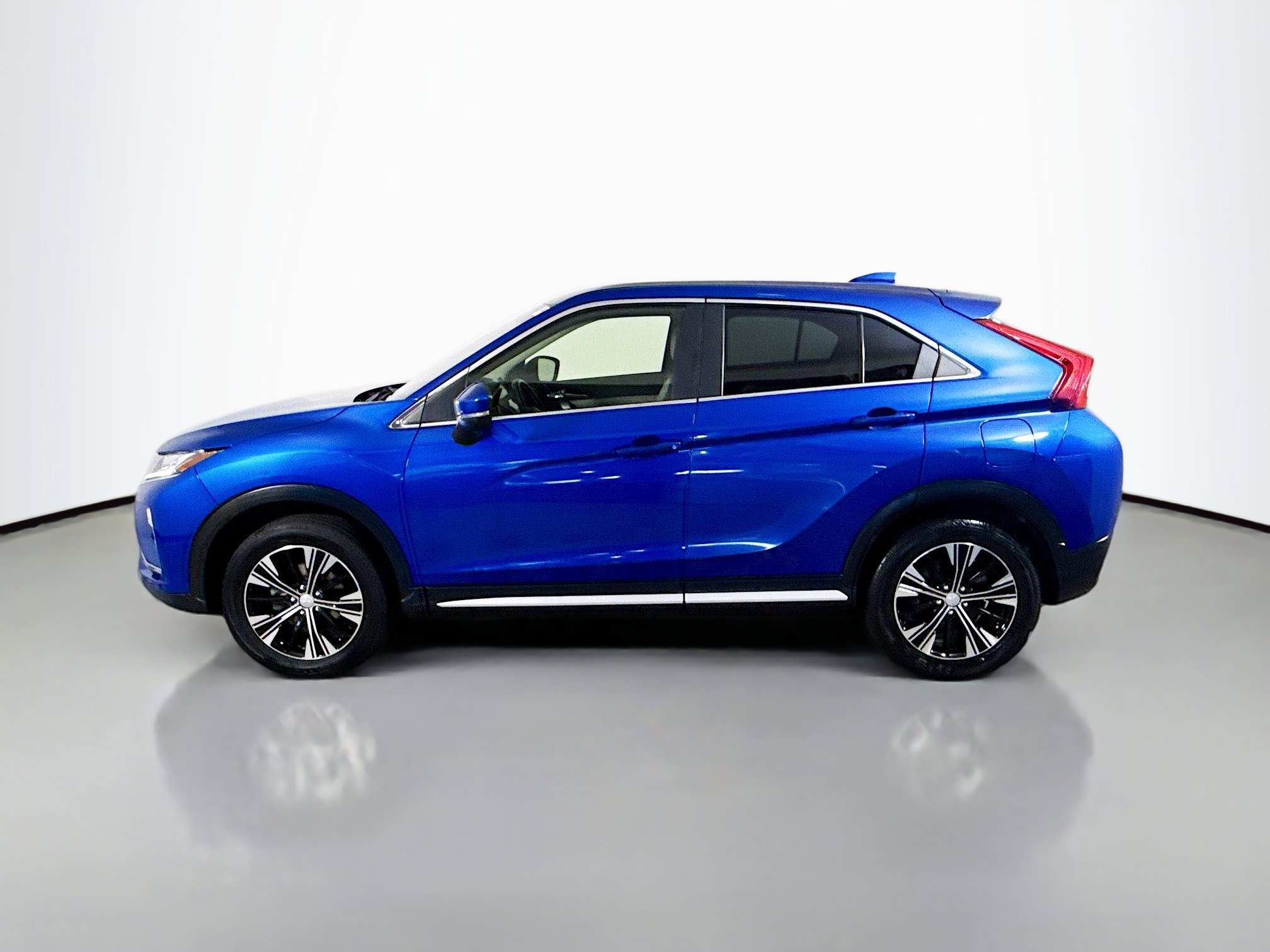 Used 2019 Mitsubishi Eclipse Cross SE AWD/4WD image 6