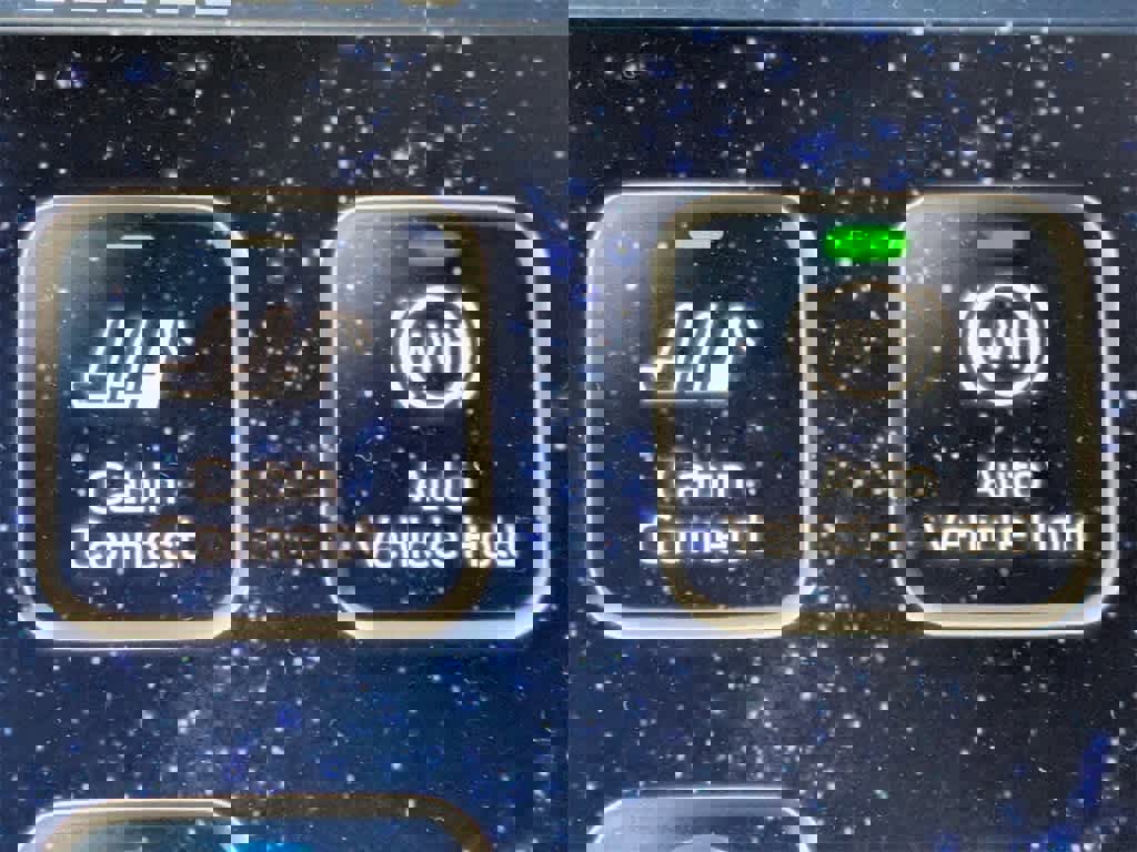 Used 2023 Subaru Ascent Touring image 34