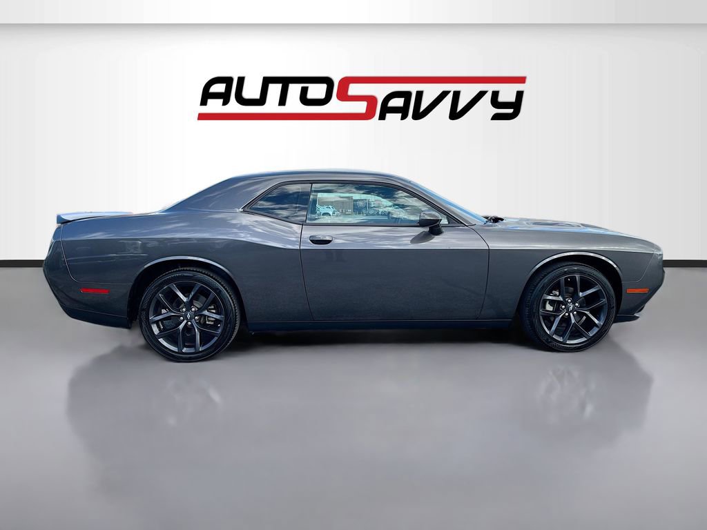 Used 2023 Dodge Challenger SXT w/ Blacktop Package image 8