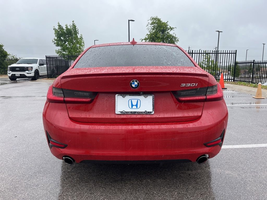 Used 2021 BMW 330i Sedan w/ Convenience Package RWD image 5
