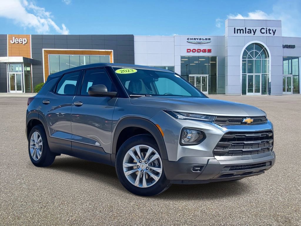 Used 2023 Chevrolet TrailBlazer LS FWD image 1