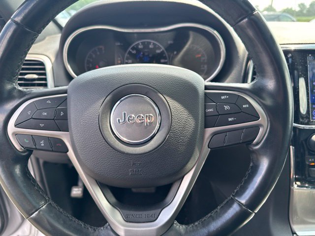 Used 2020 Jeep Grand Cherokee Altitude AWD/4WD image 33