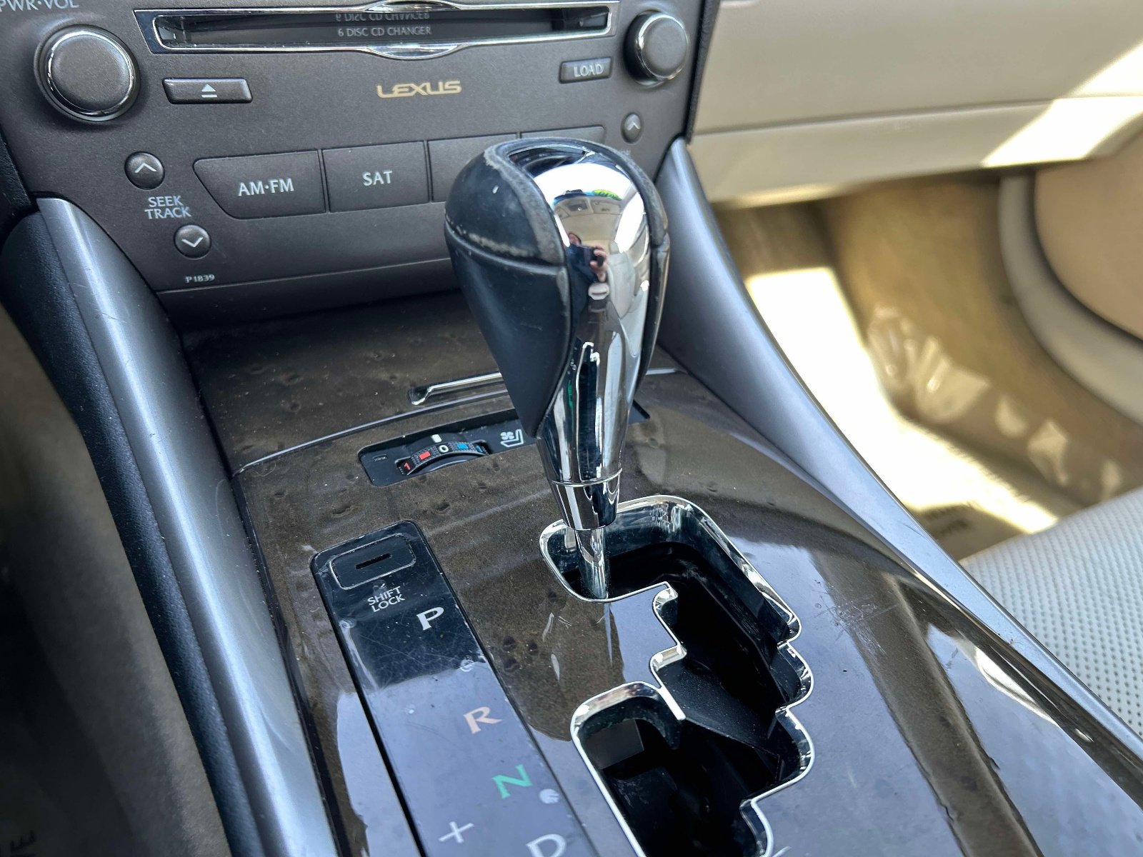 Used 2010 Lexus IS 250C RWD image 34
