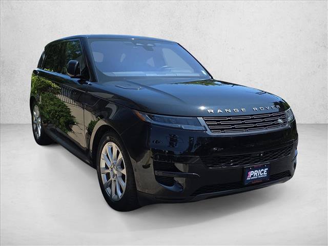 Used 2023 Land Rover Range Rover Sport SE AWD/4WD image 3