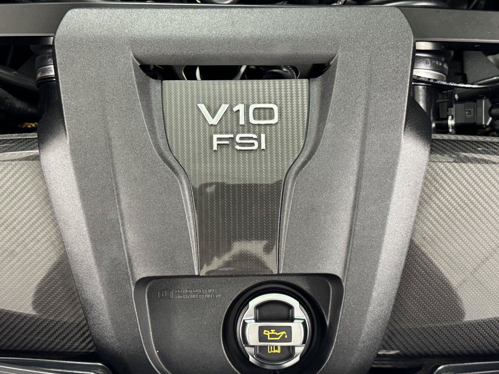 Used 2021 Audi R8 V10 RWD image 35