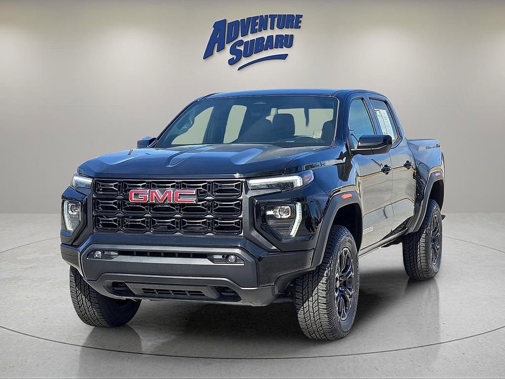 Used 2024 GMC Canyon Elevation w/ Elevation Premium Package image 2