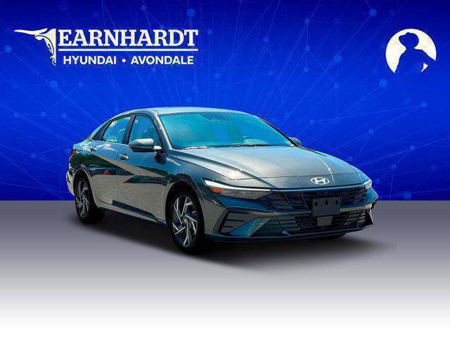 New 2025 Hyundai Elantra Limited FWD image 11