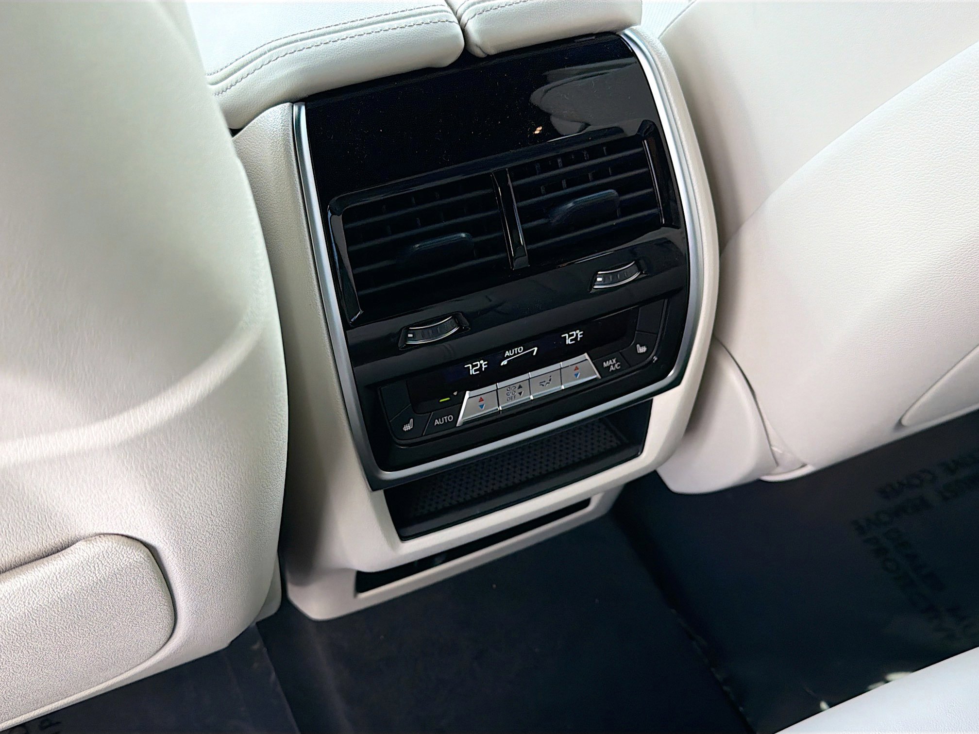 New 2026 BMW X5 xDrive50e w/ Executive Package image 20