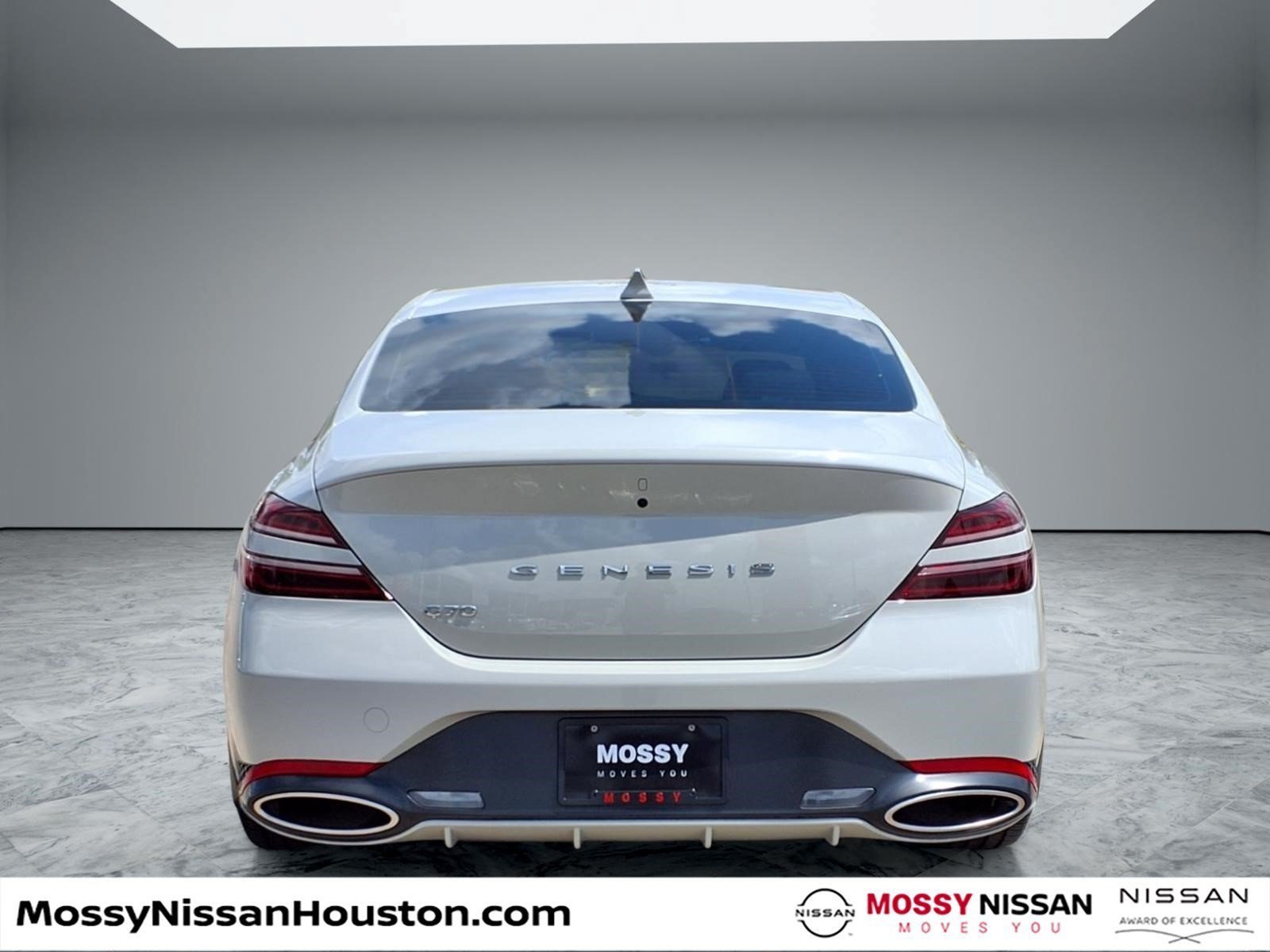 Used 2026 Genesis G70 2.5T RWD image 6