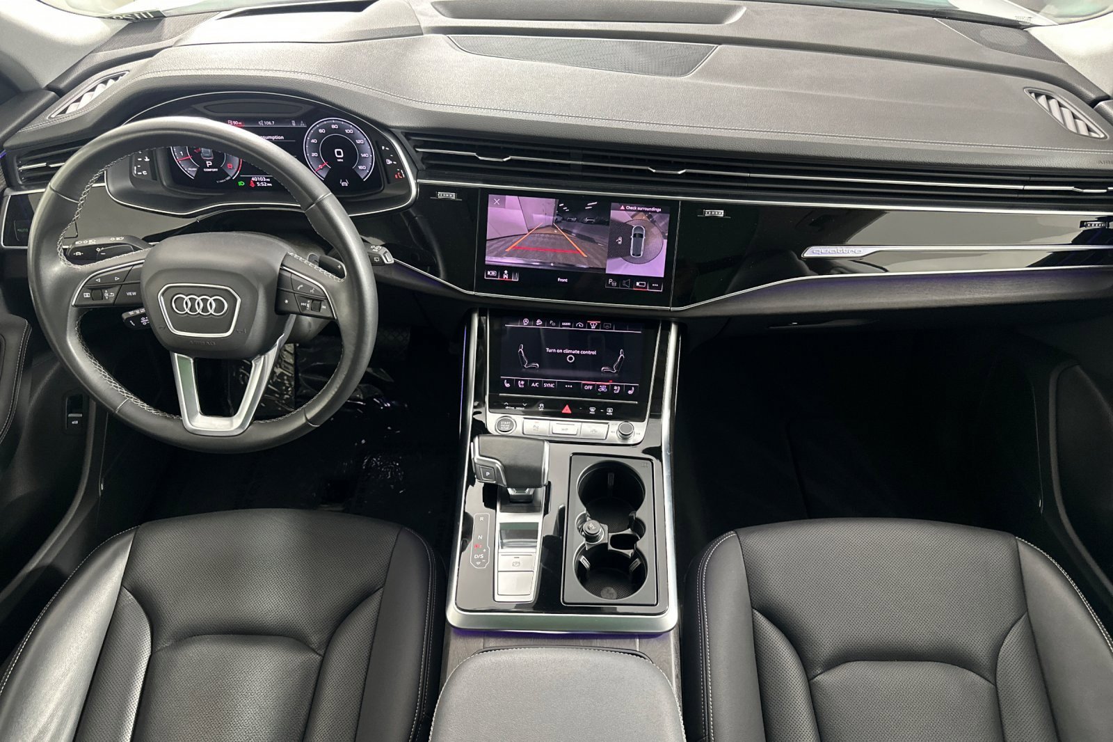 Used 2023 Audi Q8 Prestige w/ Prestige Package image 12