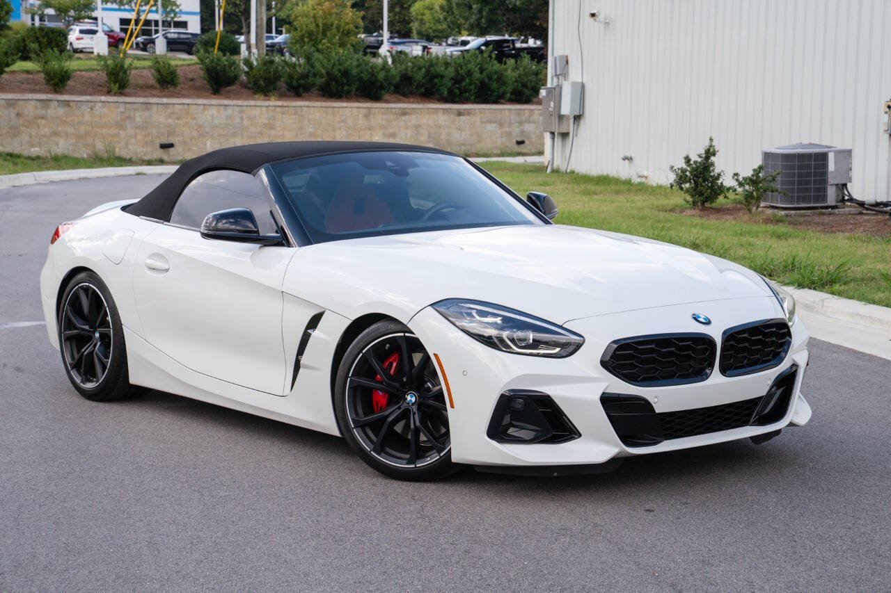 Used 2025 BMW Z4 M40i w/ Edition RWD image 56