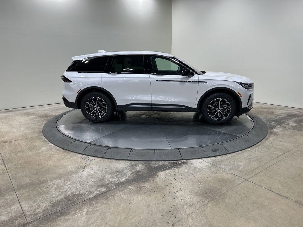 New 2026 Lincoln Nautilus Premier w/ Equipment Group 102A image 4