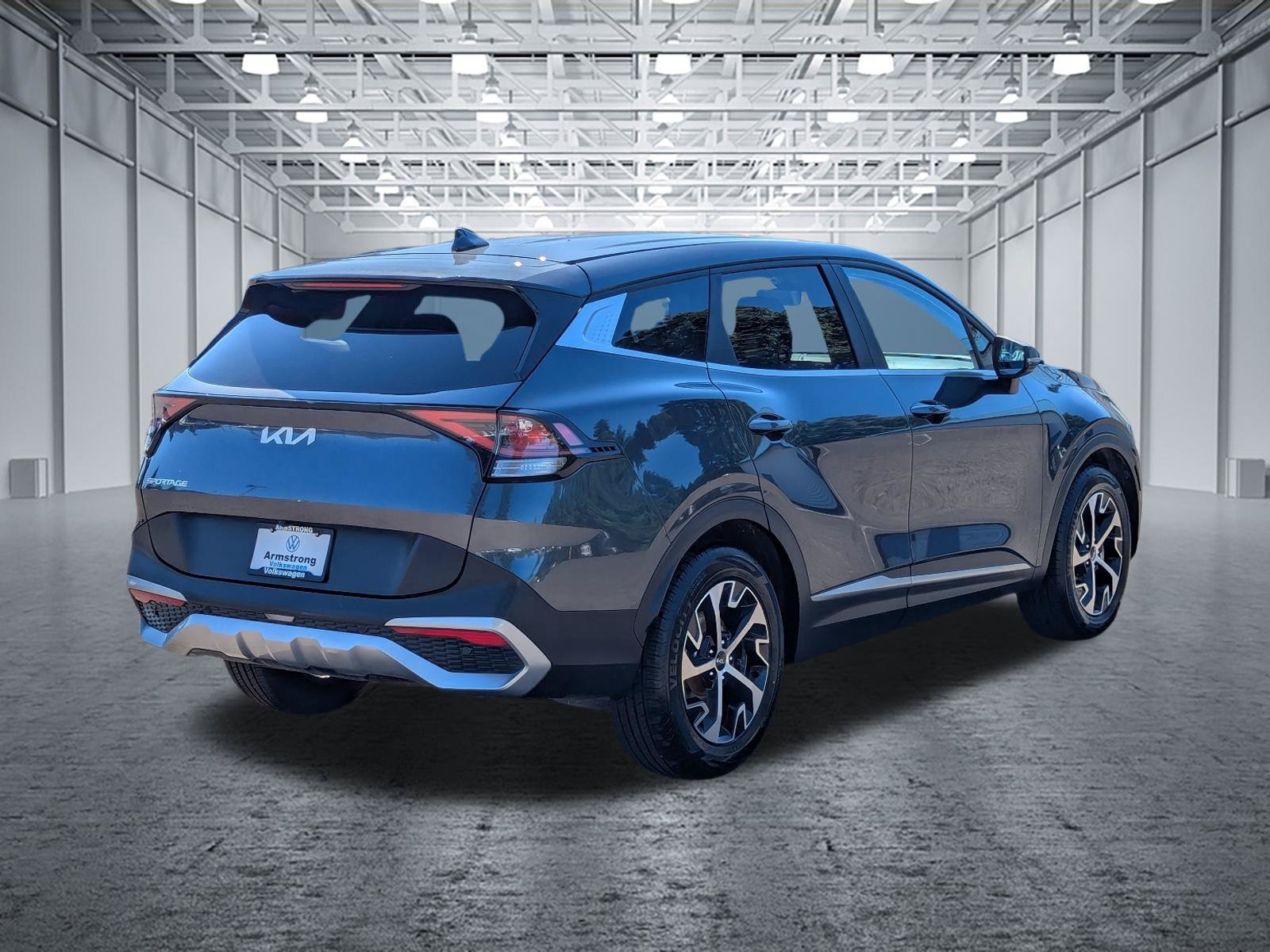Used 2024 Kia Sportage EX FWD image 5