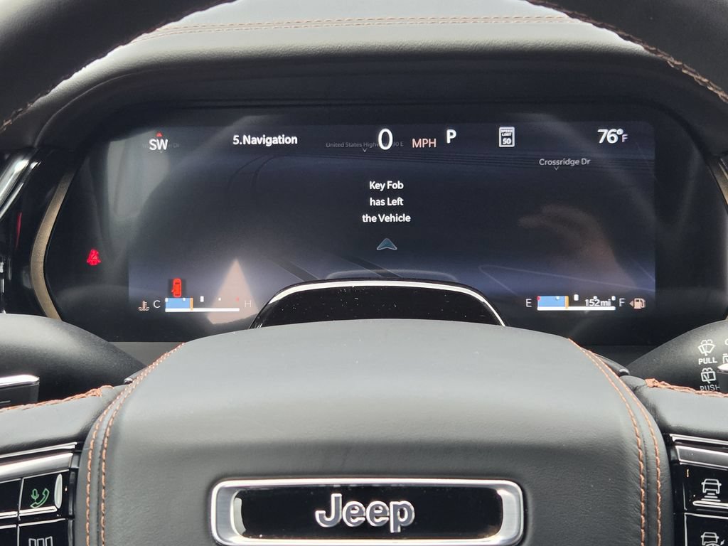Used 2024 Jeep Grand Cherokee L Summit AWD/4WD image 15