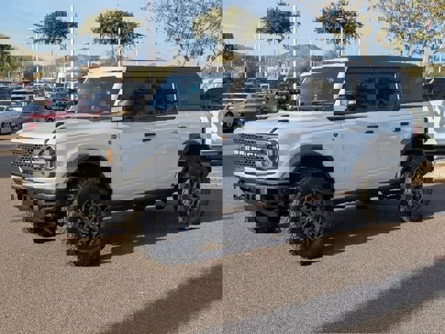 New 2025 Ford Bronco Badlands image 34