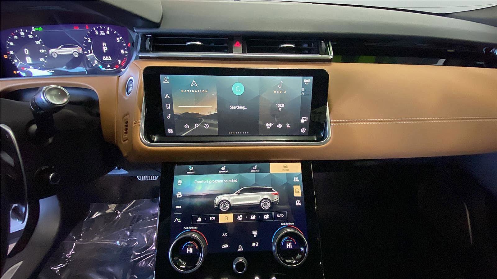 Used 2021 Land Rover Range Rover Velar R-Dynamic HSE image 12