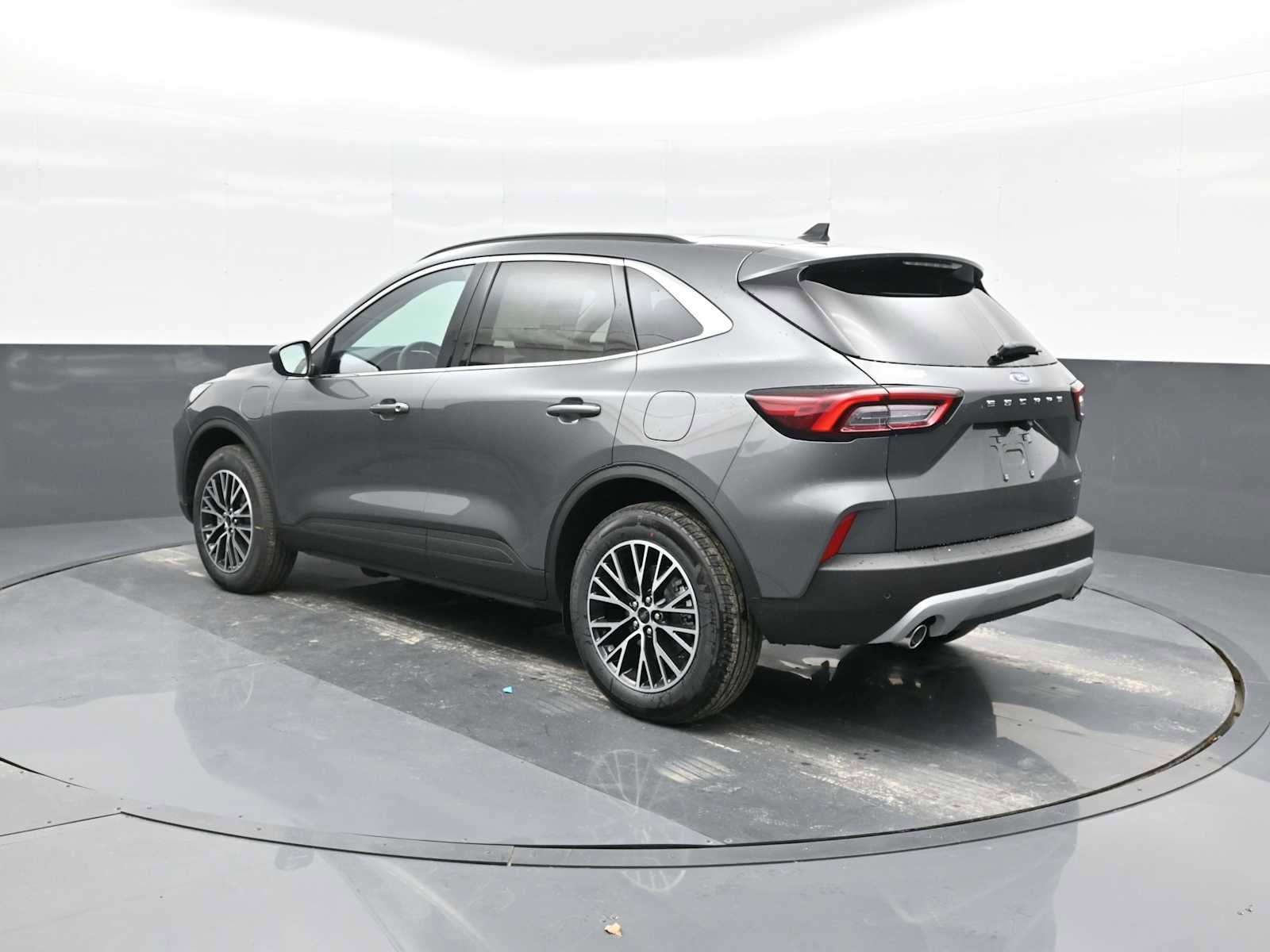 New 2025 Ford Escape SE image 6