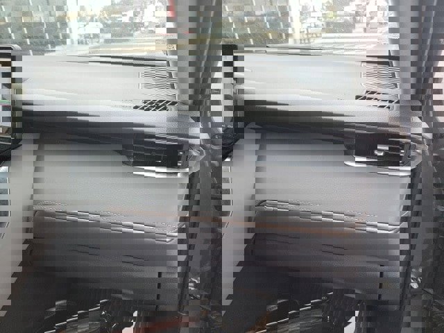 Certified 2021 Toyota Venza Limited image 8