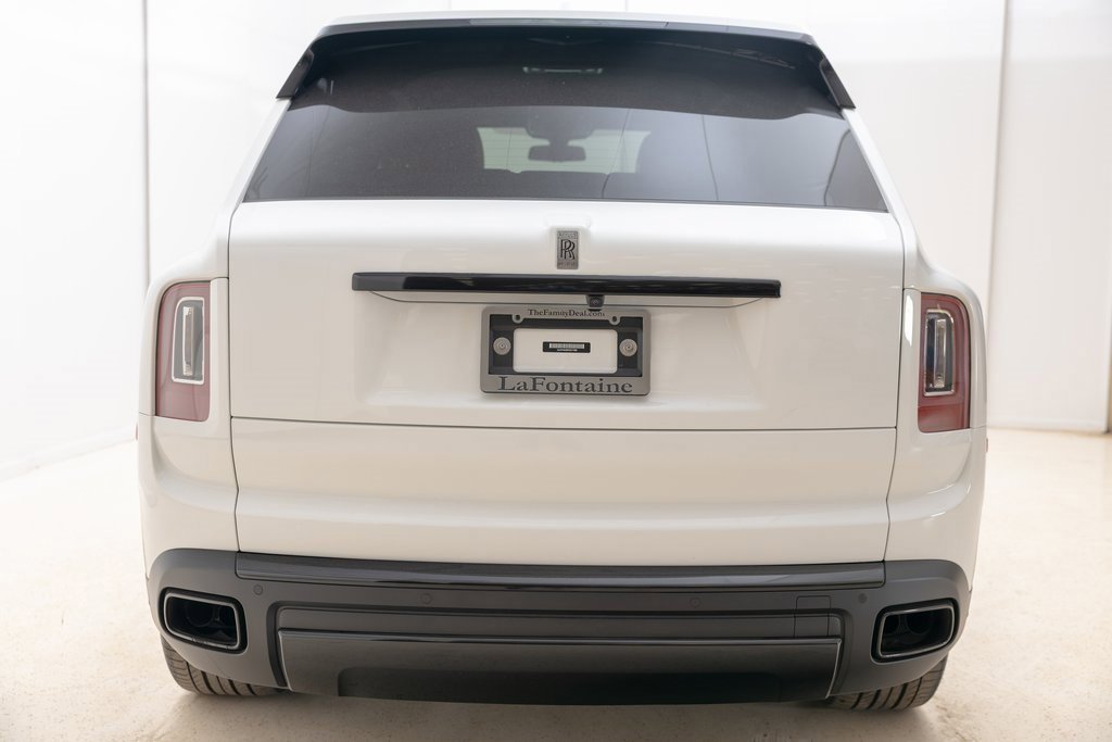 Used 2023 Rolls-Royce Cullinan image 11