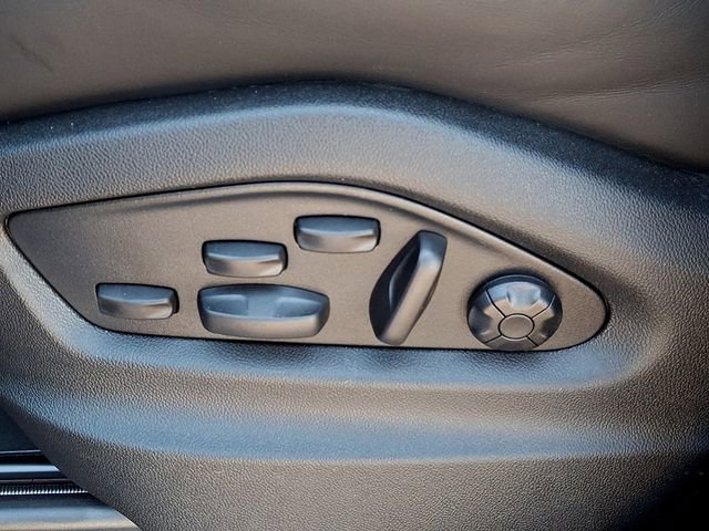 New 2026 Porsche Cayenne GTS image 14