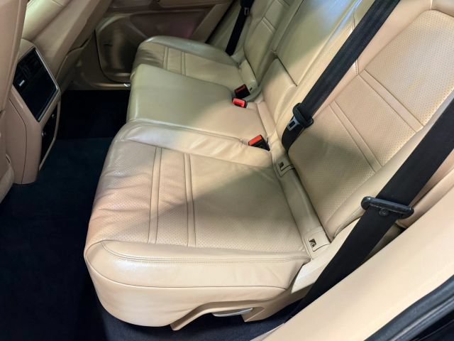 Used 2019 Porsche Cayenne AWD/4WD image 26