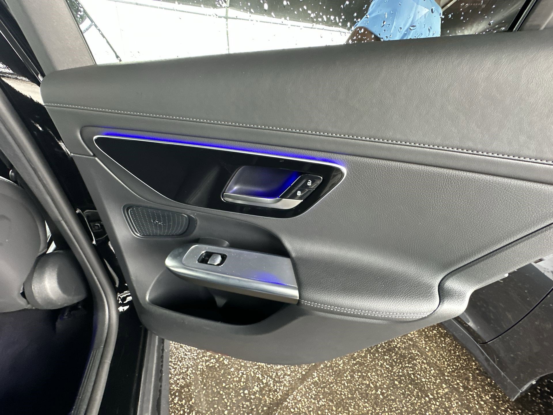 Used 2024 Mercedes-Benz GLC 300 image 29