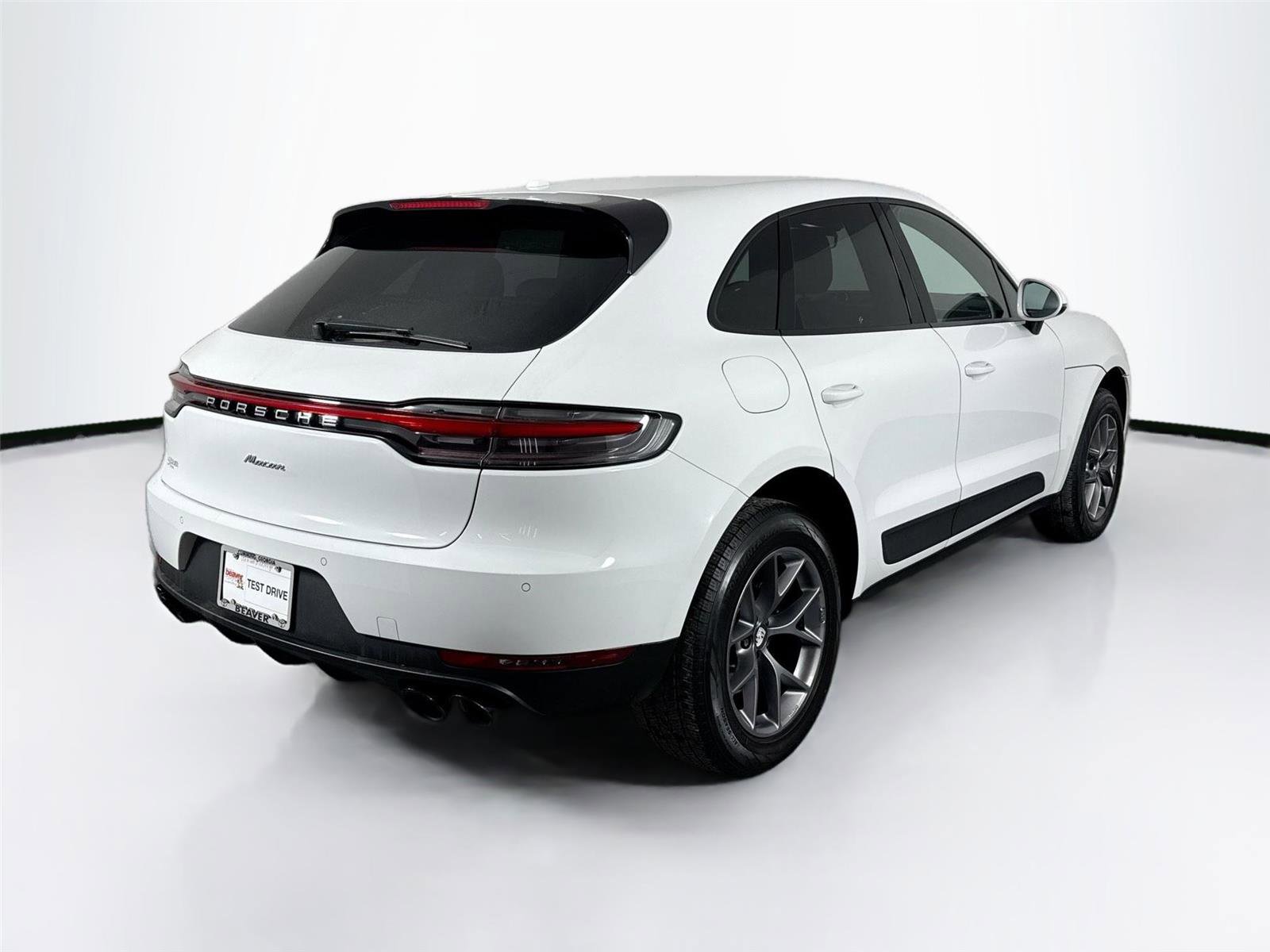 Used 2021 Porsche Macan image 11