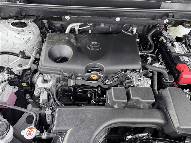 Used 2024 Toyota RAV4 LE AWD/4WD image 21
