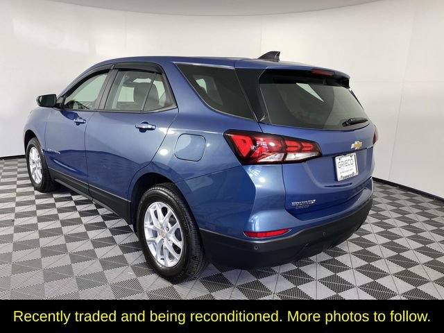 Used 2024 Chevrolet Equinox LS w/ Driver Confidence II Package AWD/4WD image 6