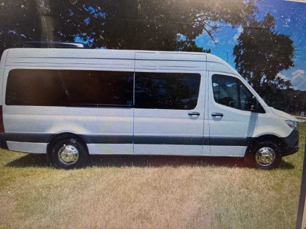 Used 2025 Mercedes-Benz Sprinter 2500 video 1