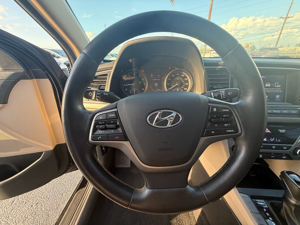 Used 2017 Hyundai Elantra Value Edition image 16