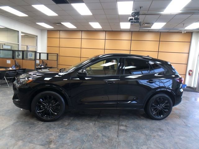 Used 2025 Ford Escape ST-Line Elite w/ Premium Technology Package image 4