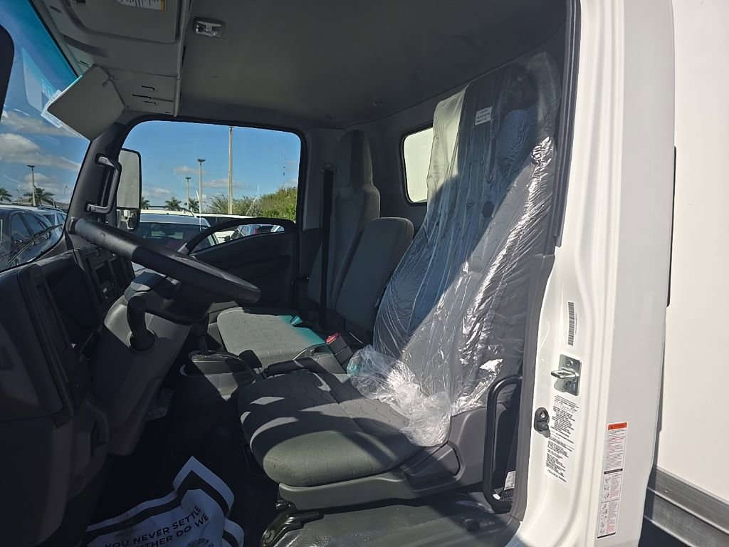 New 2025 Chevrolet Low Cab Forward 4500 XD image 9