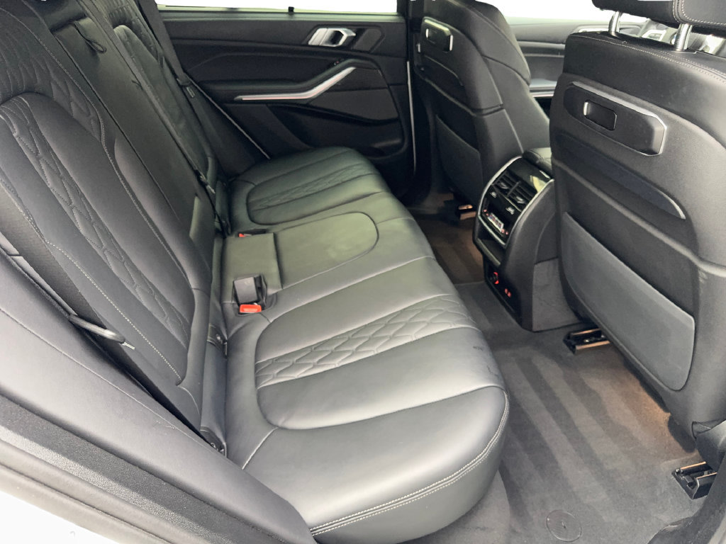 Used 2025 BMW X5 M60i w/ Executive Package AWD/4WD image 40
