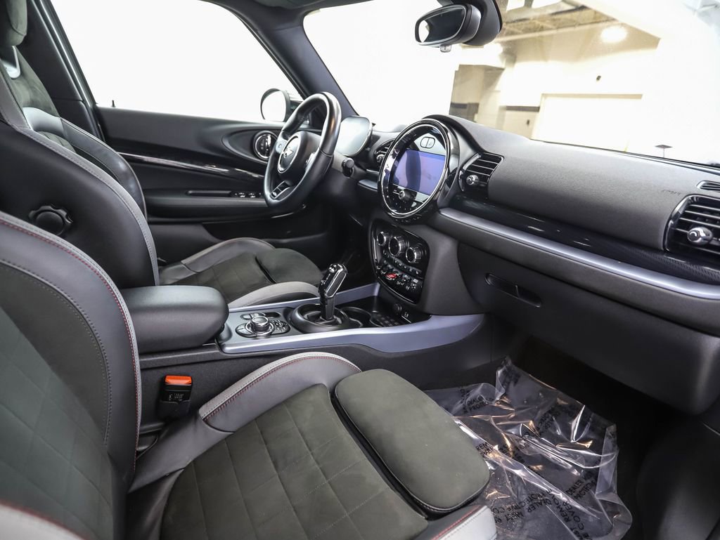 Used 2022 MINI Cooper Clubman John Cooper Works image 29