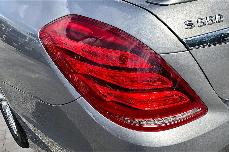 Used 2015 Mercedes-Benz S 550 4MATIC Sedan w/ Sport Package image 29